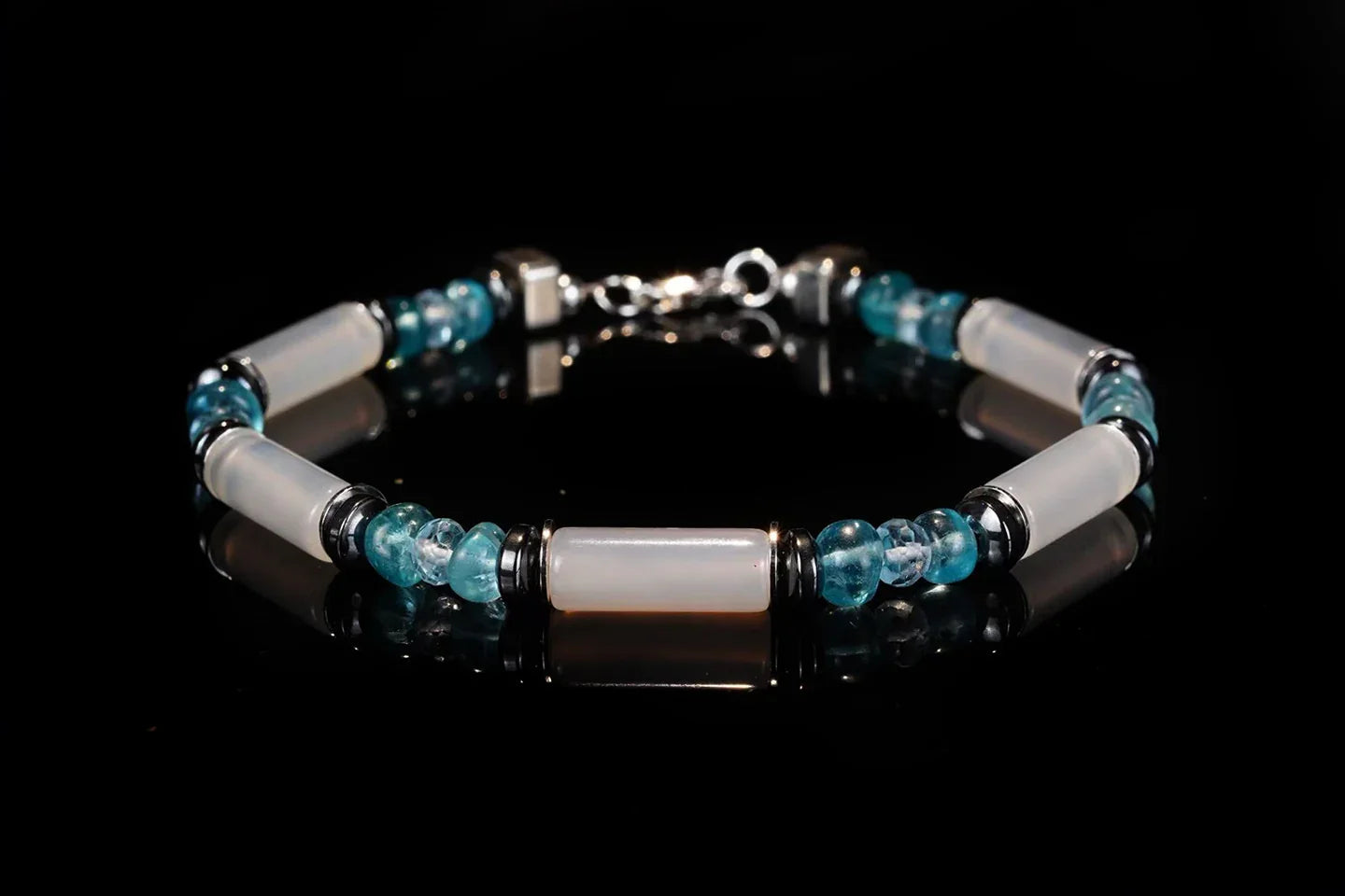 White Agate and Blue Apatite Bracelet